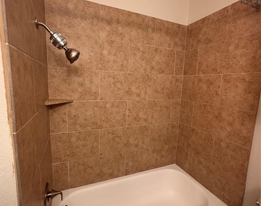 2801 Rio Grande St - Photo Thumbnail 15