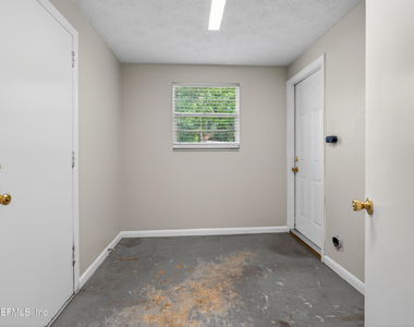 4257 Packard Drive - Photo Thumbnail 21