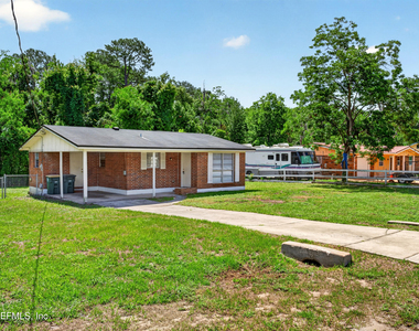 4257 Packard Drive - Photo Thumbnail 2