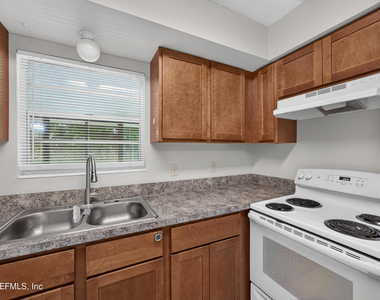 12351 Condor Drive - Photo Thumbnail 10
