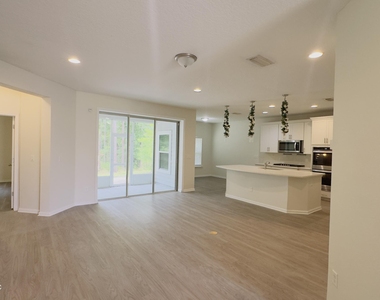 2849 Copperwood Avenue - Photo Thumbnail 4