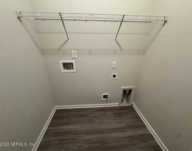 2849 Copperwood Avenue - Photo Thumbnail 10