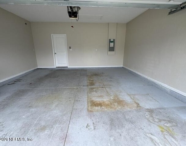 2849 Copperwood Avenue - Photo Thumbnail 11