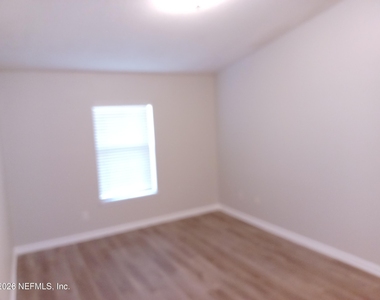3610 Kirkpatrick Circle - Photo Thumbnail 9