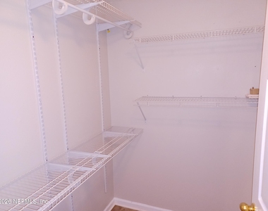 3610 Kirkpatrick Circle - Photo Thumbnail 11