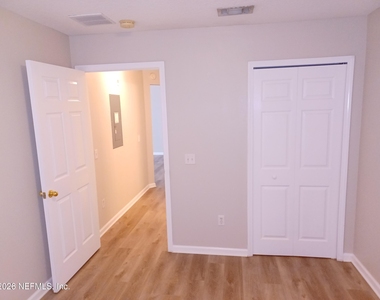 3610 Kirkpatrick Circle - Photo Thumbnail 16