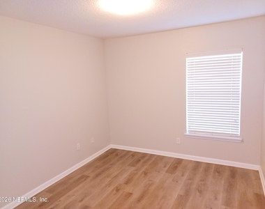 3610 Kirkpatrick Circle - Photo Thumbnail 15