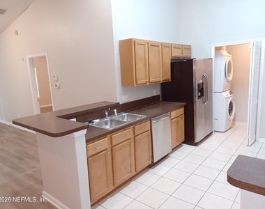3610 Kirkpatrick Circle - Photo Thumbnail 6