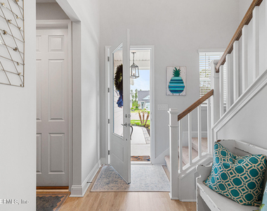 428 Blue Hampton Drive - Photo Thumbnail 2