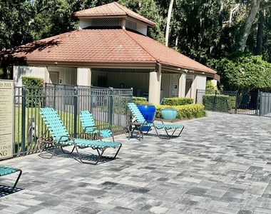133 Bermuda Court - Photo Thumbnail 11