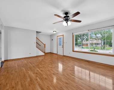 1301 Brookfield Drive - Photo Thumbnail 9