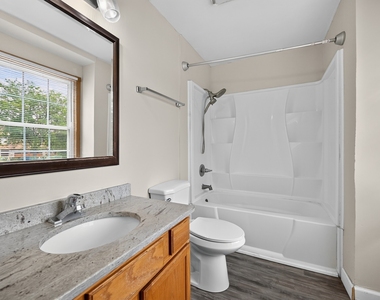 1301 Brookfield Drive - Photo Thumbnail 17