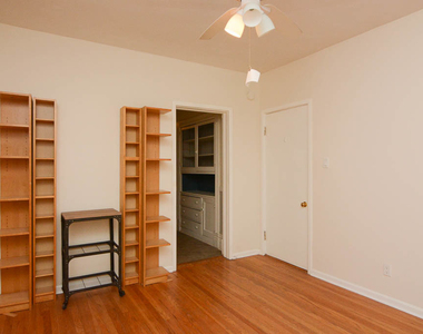 3426 N Lincoln Avenue - Photo Thumbnail 7