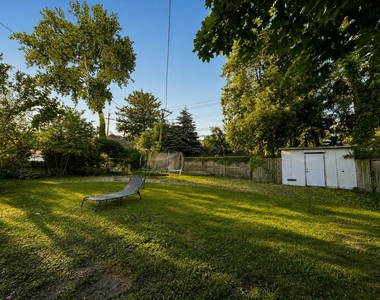 4635 W Peterson Avenue - Photo Thumbnail 27