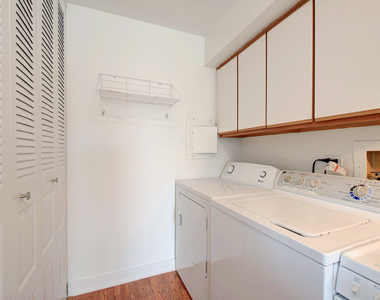 1673 Cornell Drive - Photo Thumbnail 7