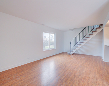 1673 Cornell Drive - Photo Thumbnail 2