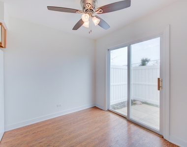 1673 Cornell Drive - Photo Thumbnail 3