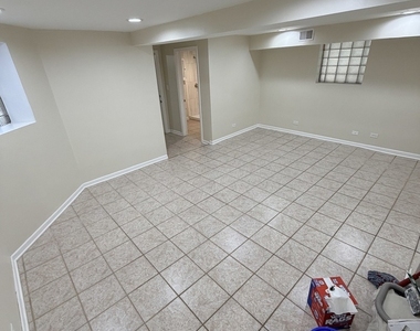 1455 N Washtenaw Avenue - Photo Thumbnail 12