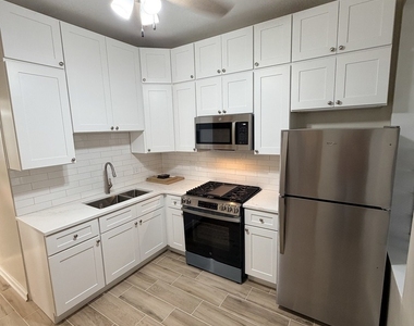 1455 N Washtenaw Avenue - Photo Thumbnail 5