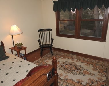 1162 Sandhurst Drive - Photo Thumbnail 10