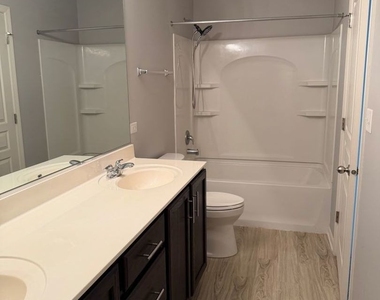 1678 Windward Drive - Photo Thumbnail 10
