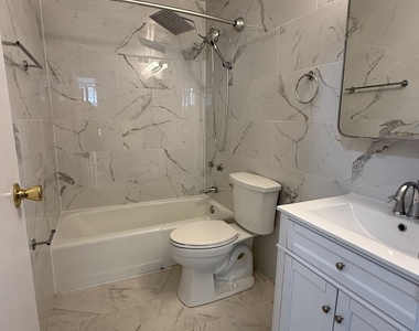 6171 N Sheridan Road - Photo Thumbnail 12