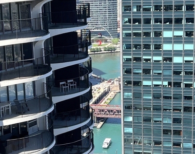 300 N State Street - Photo Thumbnail 13
