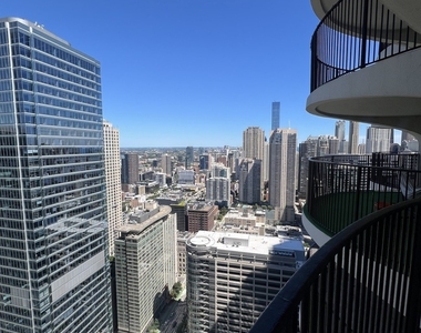 300 N State Street - Photo Thumbnail 15