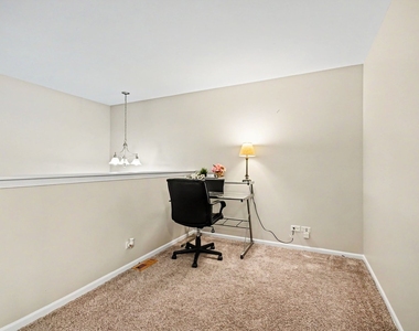 2531 Congress Avenue - Photo Thumbnail 8