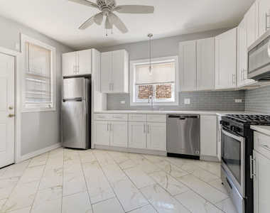 8139 S Sangamon Street - Photo Thumbnail 12