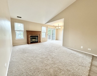 1202 Clearview Court - Photo Thumbnail 7
