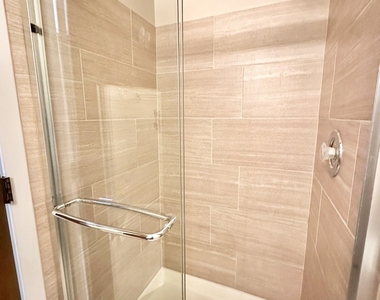 1202 Clearview Court - Photo Thumbnail 14