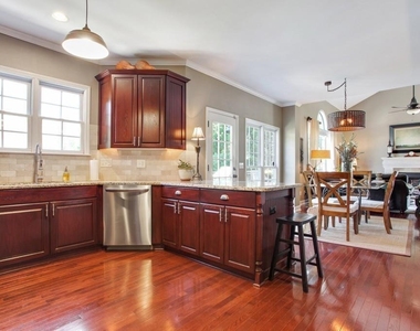 2080 N Bethany Creek Drive - Photo Thumbnail 1