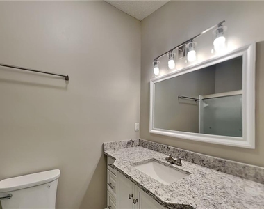 213 Brolley Woods Drive - Photo Thumbnail 12