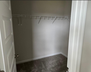3250 Westgate Park Drive - Photo Thumbnail 15