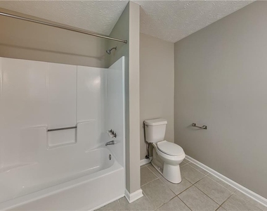 4125 Inola Trail Ne - Photo Thumbnail 16