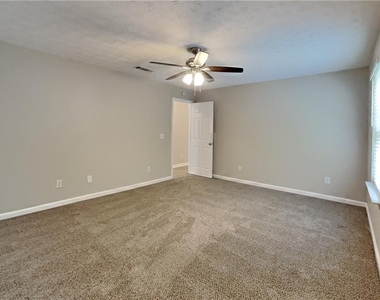 3100 Evergreen Eve Crossing - Photo Thumbnail 12