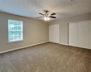3100 Evergreen Eve Crossing - Photo Thumbnail 11