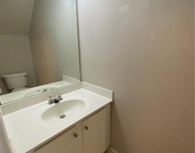4019 Howell Park Road - Photo Thumbnail 21
