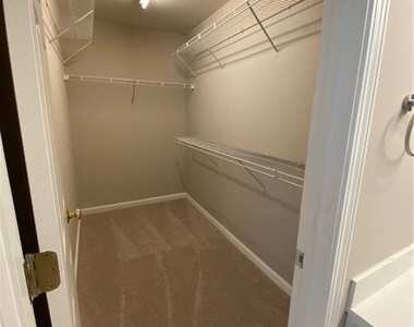 4019 Howell Park Road - Photo Thumbnail 17