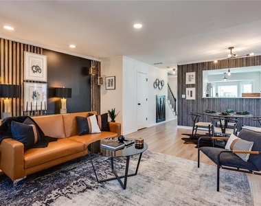 5015 Laurel Springs Way Se - Photo Thumbnail 9