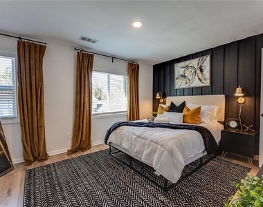 5015 Laurel Springs Way Se - Photo Thumbnail 6