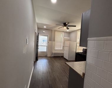 3053 N Elbridge Avenue - Photo Thumbnail 9