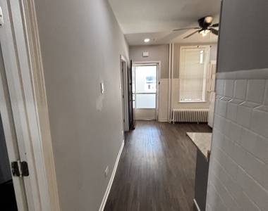 3053 N Elbridge Avenue - Photo Thumbnail 4