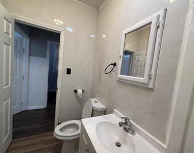 3053 N Elbridge Avenue - Photo Thumbnail 10