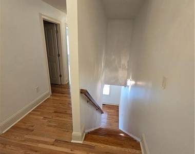 10330 Dashiell Court - Photo Thumbnail 18
