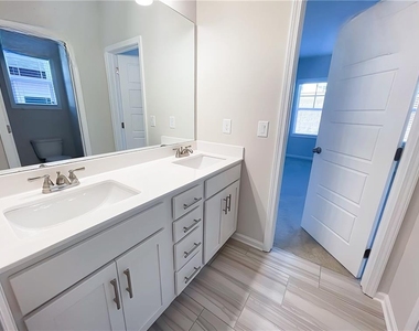 4169 Brookmont Way - Photo Thumbnail 7