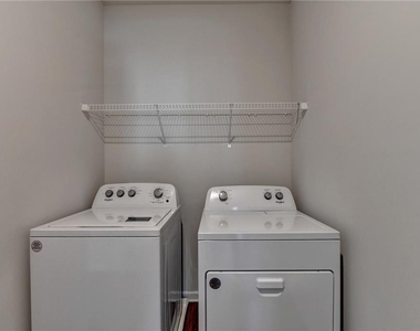 4169 Brookmont Way - Photo Thumbnail 47