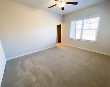 4169 Brookmont Way - Photo Thumbnail 22