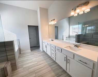4169 Brookmont Way - Photo Thumbnail 8